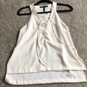 BCBG LACE UP TANK